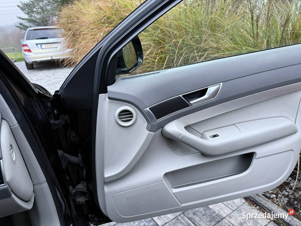 Audi A6 Zadbane bezwypadkowe z oryginalnym serwisowany w ASO Poznań sprzedam