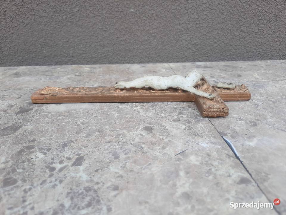 4 Stary krzyż krucyfiks drewno zdobiony 24 sprzedam