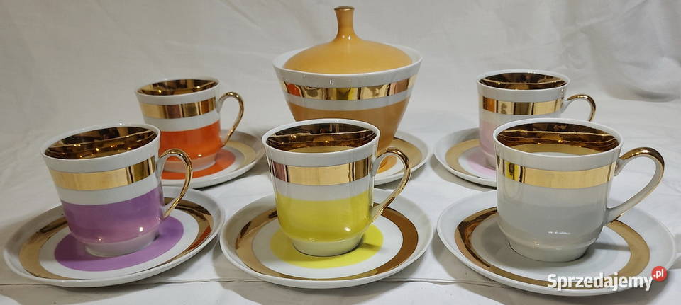 Komplet filiżanek porcelanowych Ćmielów PRL Radom