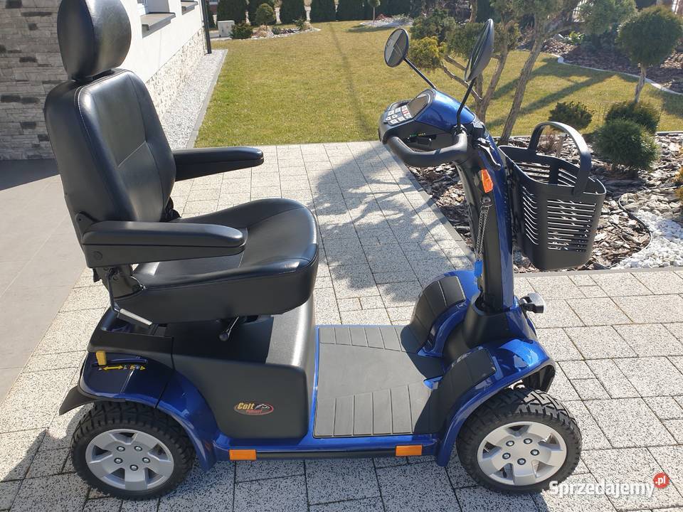 Elektryczny skuter wózek dla inwalidy lub seniora