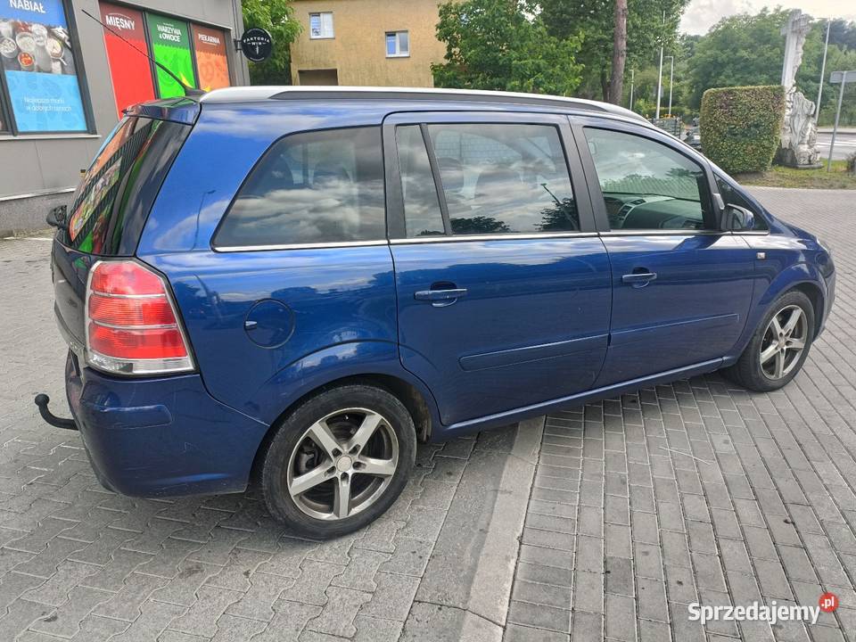 Opel Zafira ekonomiczny i pakowny Van 7 osoby