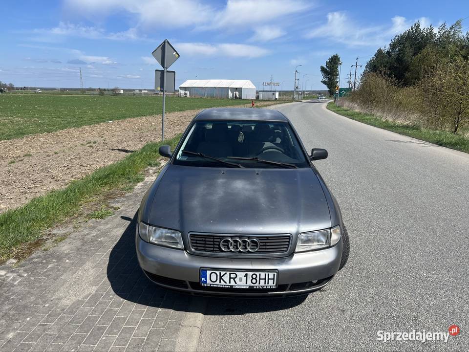 Sprzedam samochód Marki Audi A4 B5 Benzyna Klima opolskie Rogów Opolski sprzedam