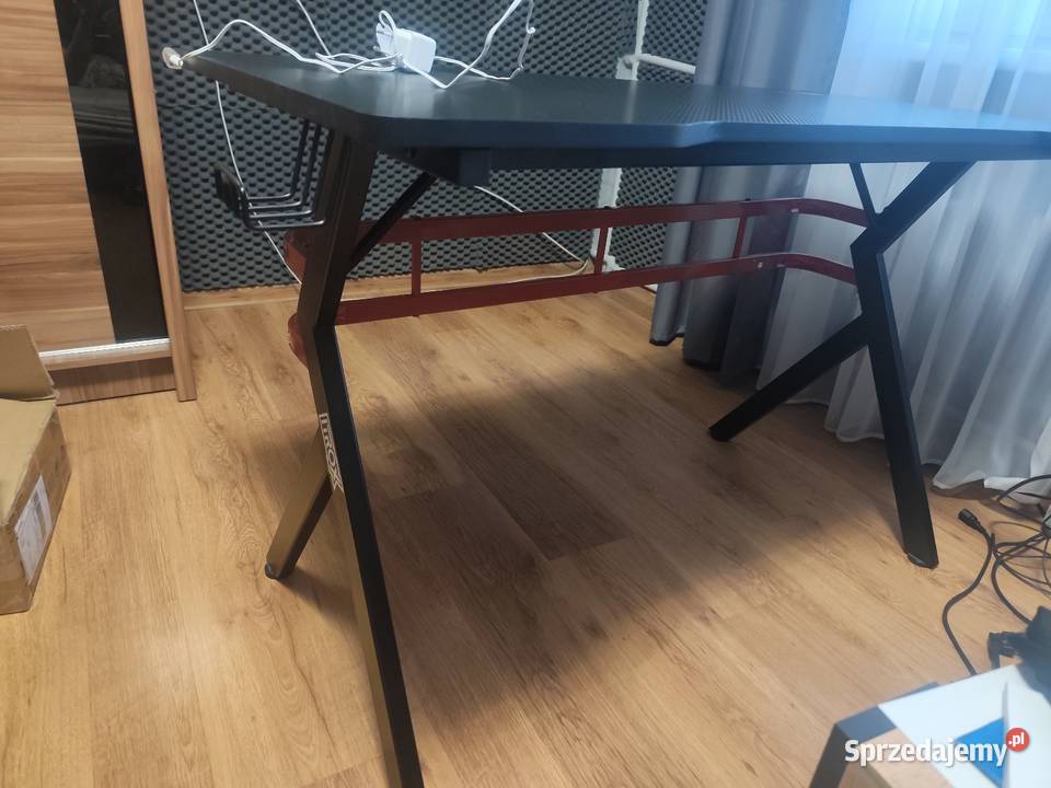 Biurko gamingowe huzaro itrox łódzkie Rzeczyca sprzedam