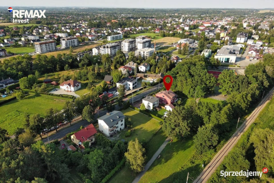 Dom z warsztatem pod działalność centrum Kęt Kęty