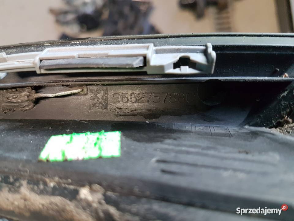 PEUGEOT 3008 I 2010 LISTWA SZYBY CZOLOWEJ PRAWA Turkowice