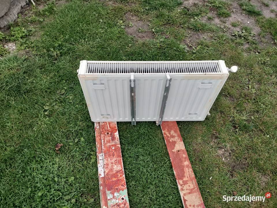 Kaloryfer 80x50 z uchwytem i zaworami Sępólno Krajeńskie