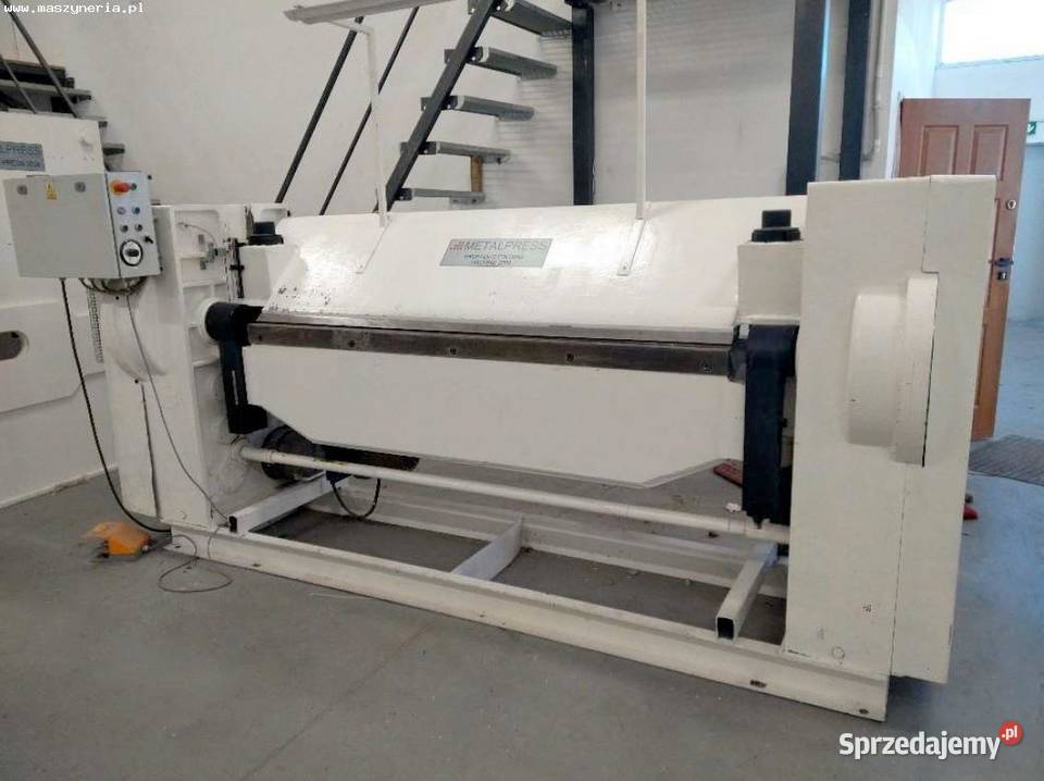 Zaginarka hydrauliczna METALPRES 4E 2M Jelenia Góra