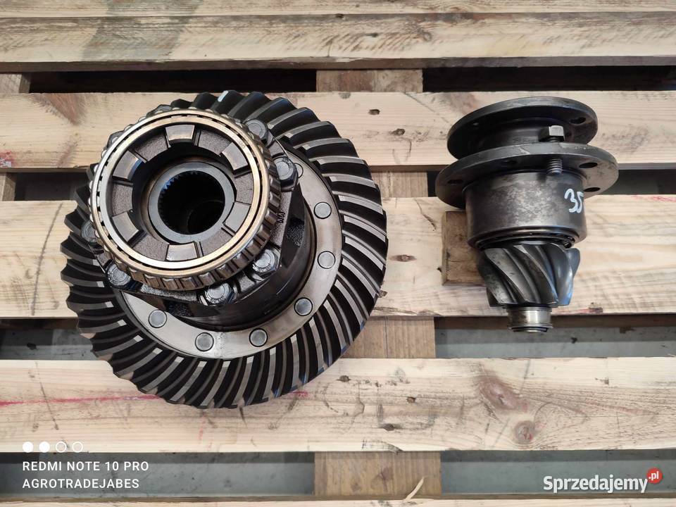 Mechanizm różnicowy Massey Ferguson 860 8x35 Wilkowo