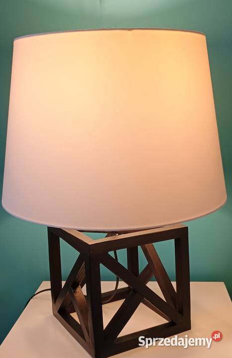 Lampa drewniana stołowa Mława