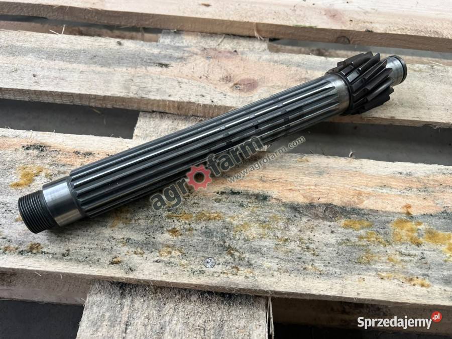 Wałek Z16 Case Farmall 105 Luxxum 100