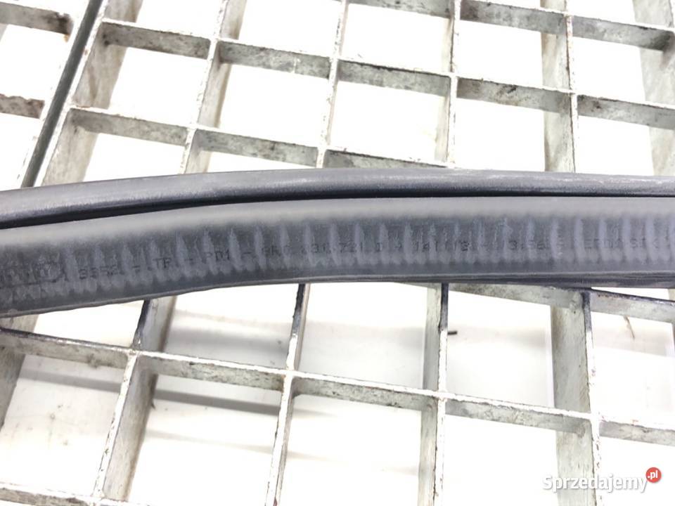 USZCZELKA DRZWI PRZÓD PRAWA AUDI Q5 8R SUV 0817 sprzedam