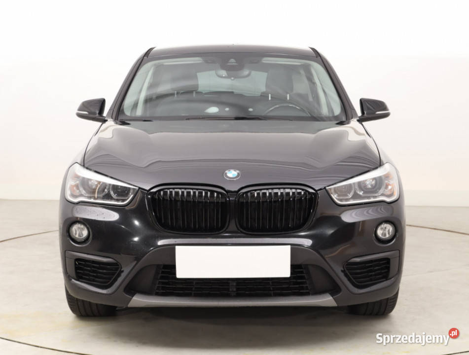 BMW X1 xDrive18d wielofunkcyjna kierownica Bielany Wrocławskie