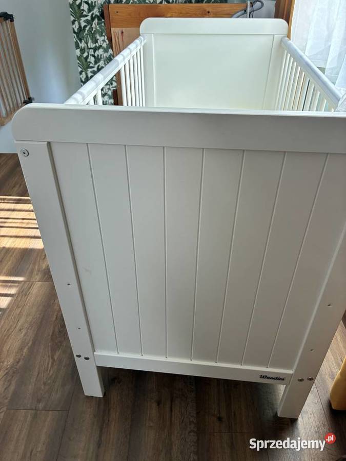 Łóżeczko dziecięce Meble dolnośląskie