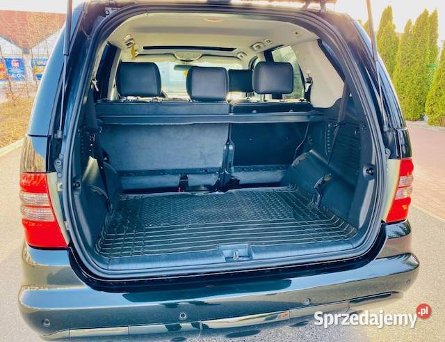 2002 MercedesBenz ML 400 cdi 4matic hak 7 os Mercedes-Benz Warszawa