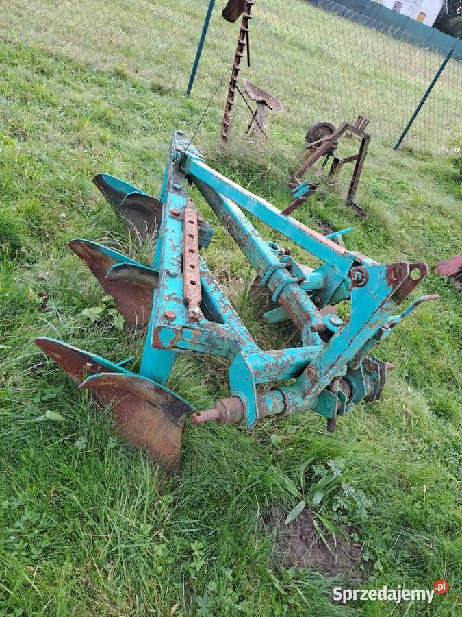 Pług 3 skibowy Mołodycz