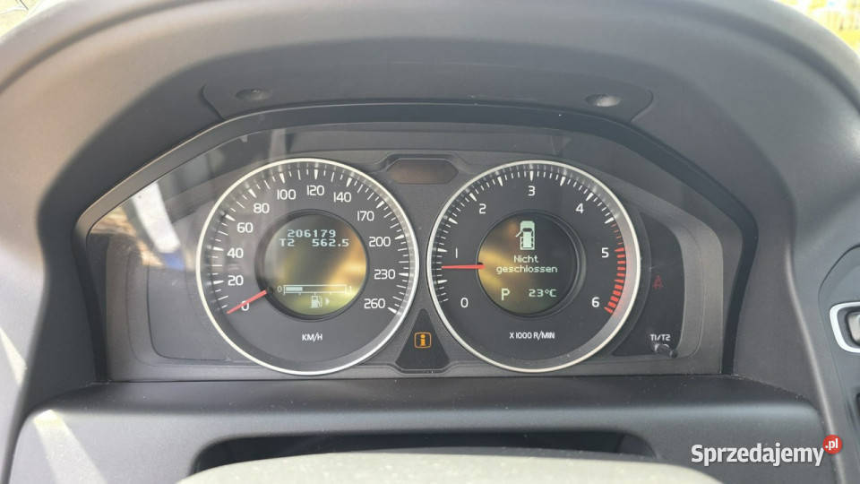 Volvo XC 60 Led Duża Navi nowy rązrząd 4x4 ocen światła do jazdy dziennej sprzedam