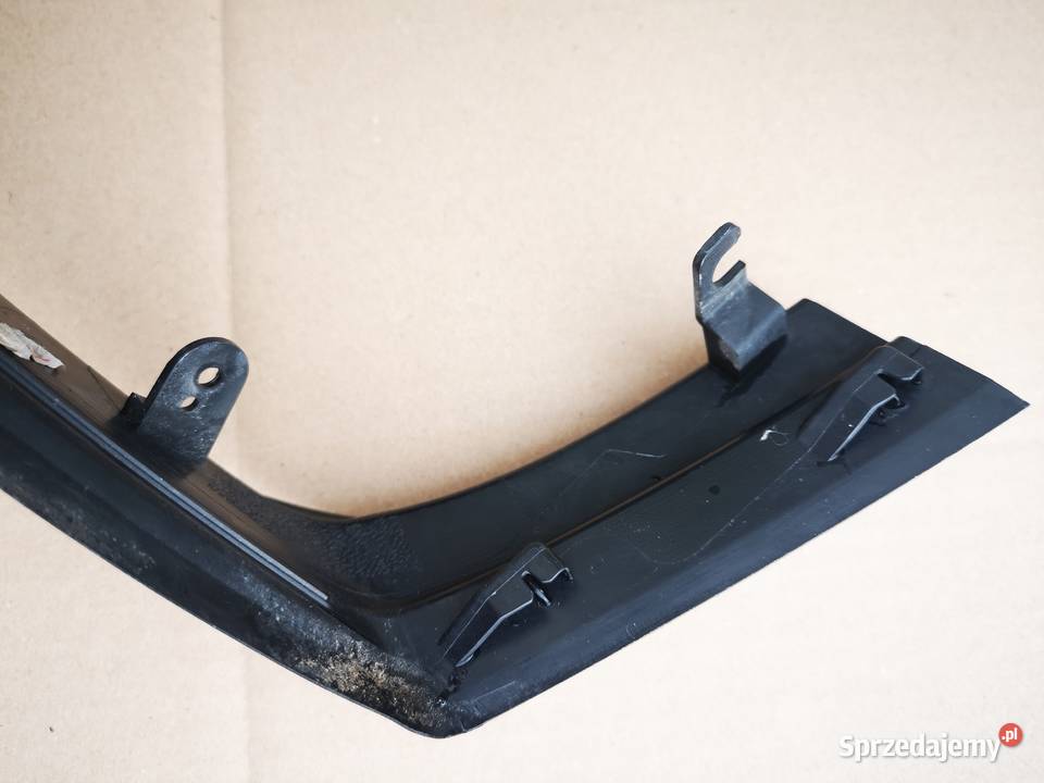 Ślizg osłona lampy prawy tył Chevrolet Malibu IV mazowieckie Warszawa