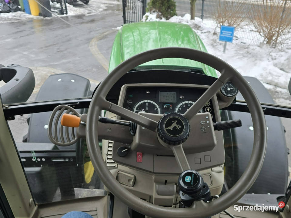 ciągniki John Deere 6150 M John Deere 6150 M