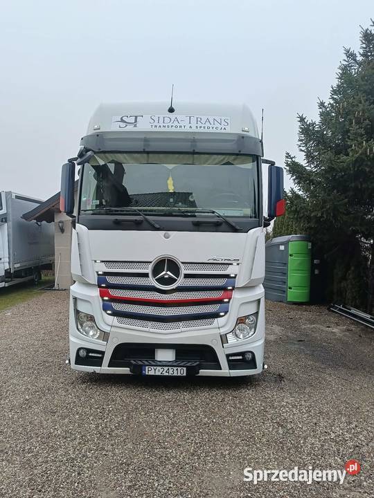 2015 MercedesBenz actros MEGA diesel Ciągniki siodłowe wielkopolskie Zaniemyśl