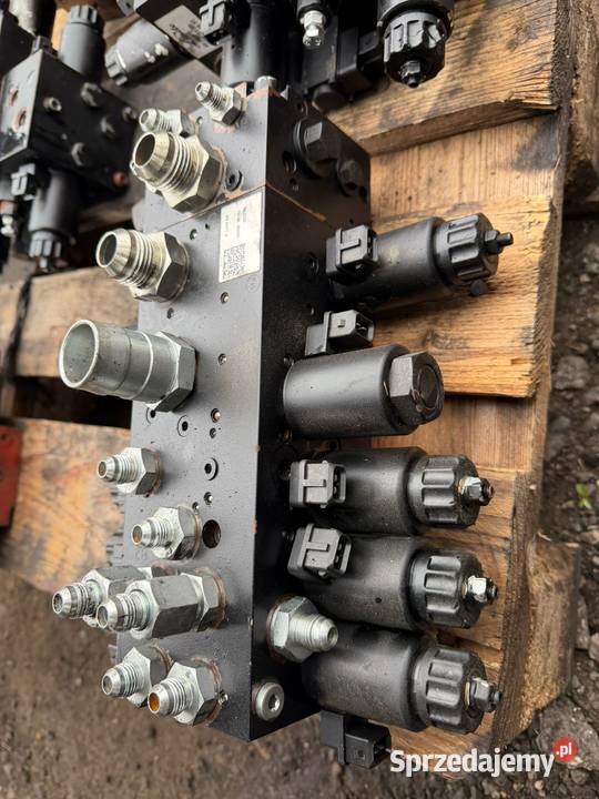 Rozdzielacz hydrauliczny na elektrozaworach AV Antonie