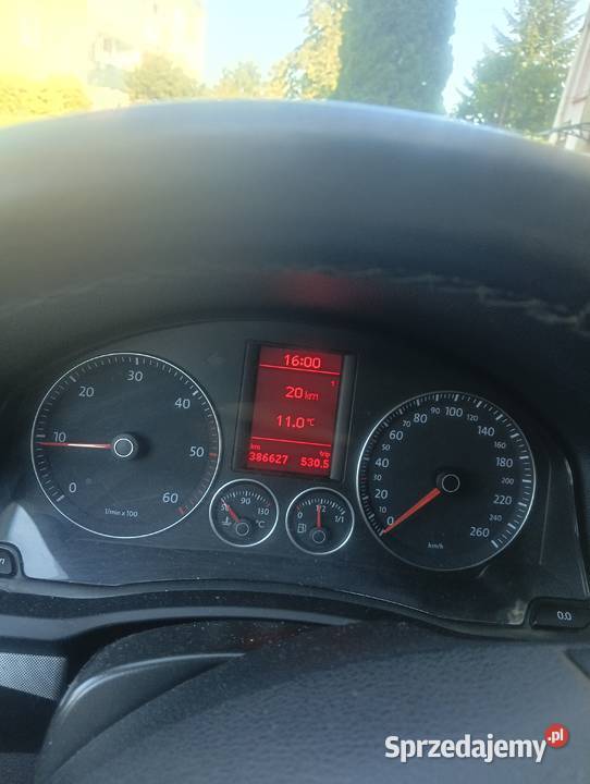 Sprzedam golf 5 kombi 19 TDI 105 Golf