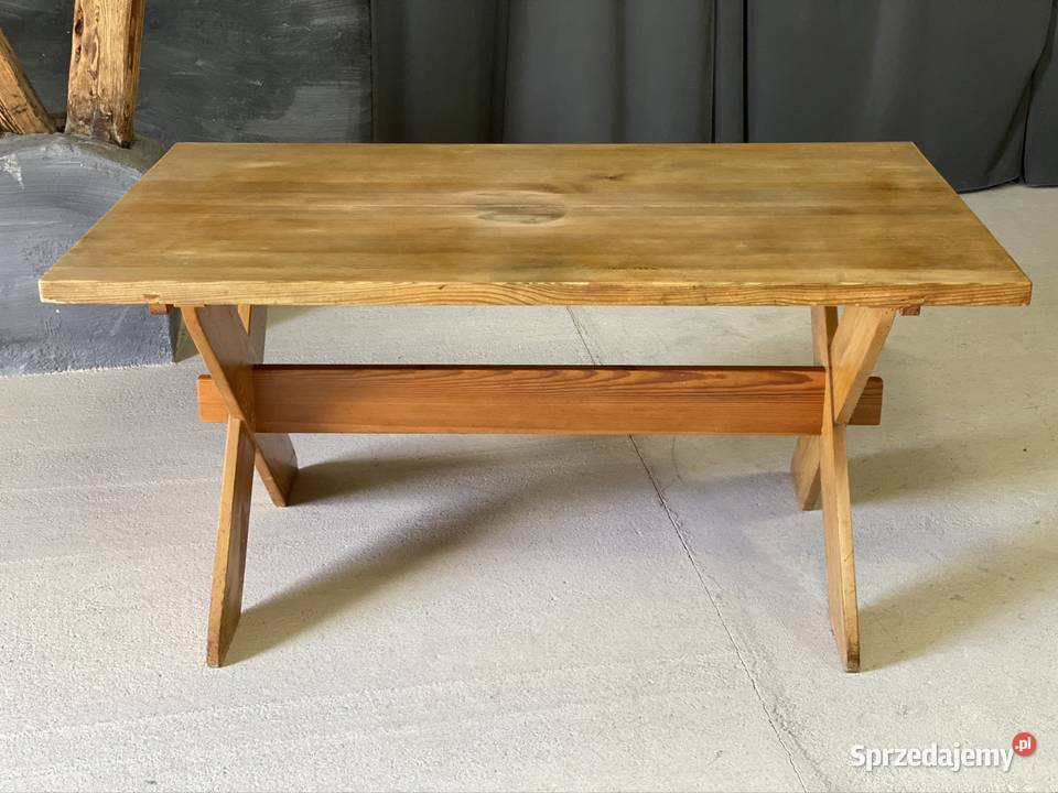 Solidny stół z litego drewna 150x90 Budno