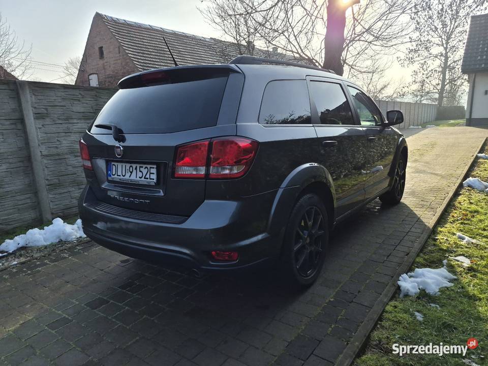 Fiat Freemont AWD bluetooth