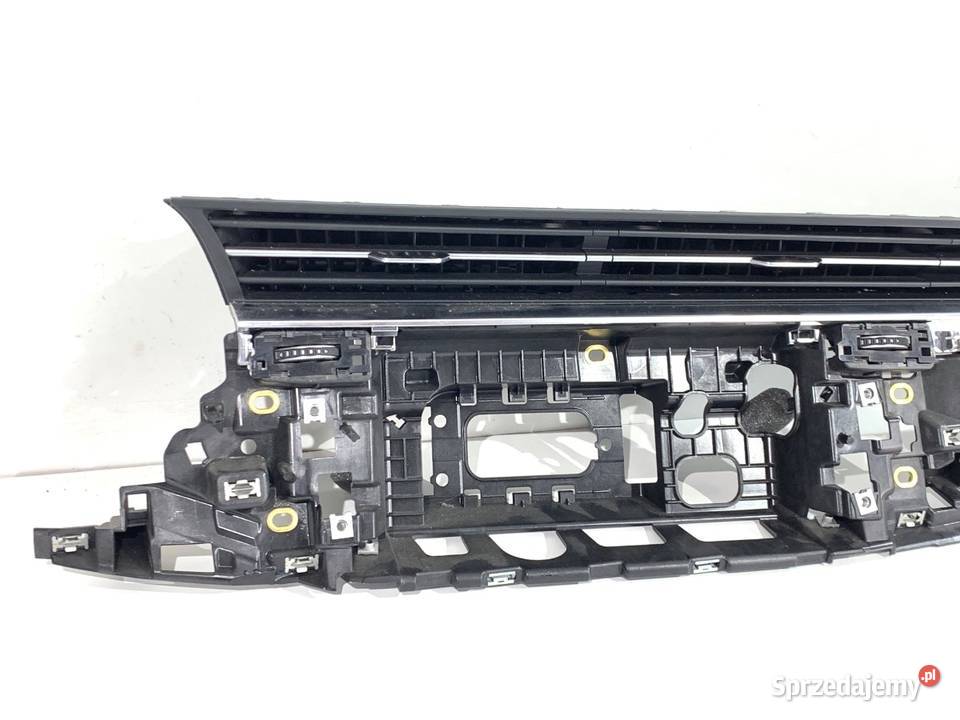 KRATKA NAWIEWU PRZÓD AUDI Q8 4M8820902 SUV osobowe sprzedam