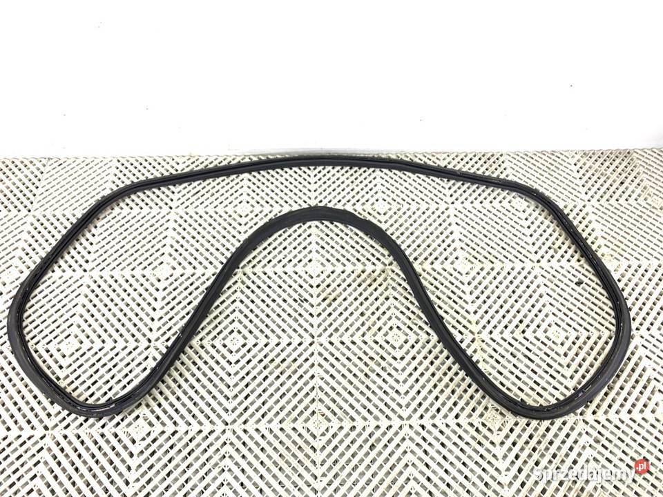 USZCZELKA KLAPY BAGAŻNIKA AUDI A8 D5