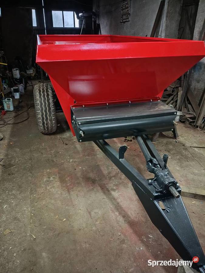 Rozsiewacz wapna Rcw3 nieuszkodzony Piotrków Drugi