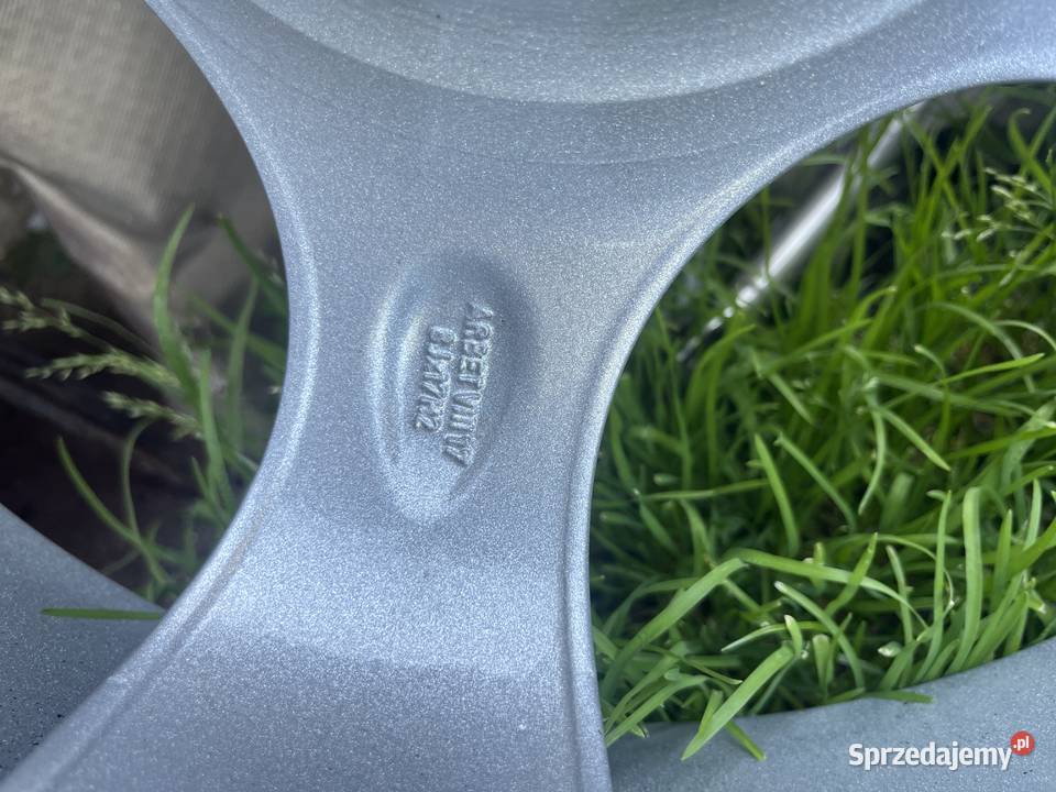 Felgi 5x100 r17 ładny stan aluminiowe Łaszczów