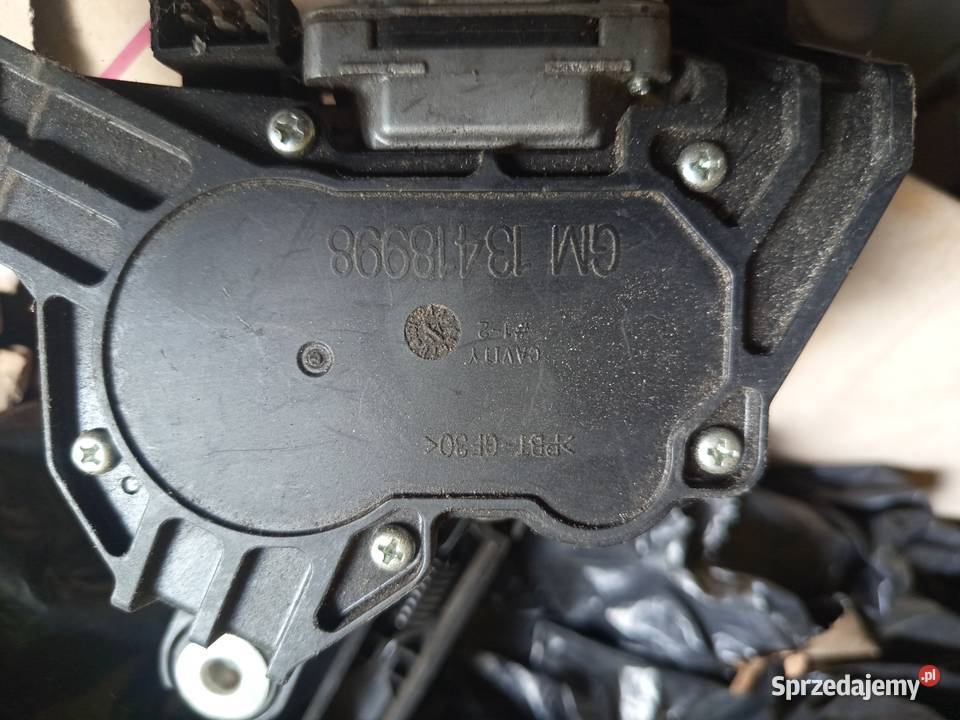 Opel Astra K silniczek wycieraczki klapy osobowe Radom