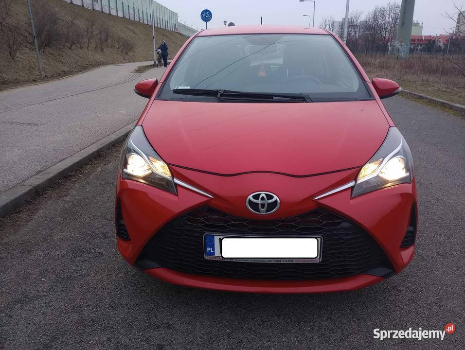 Toyota Yaris 10 benzyna prywatna mazowieckie Warszawa