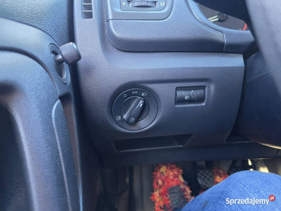 koda Fabia 14 MPI 85 Klimatyzacja Dwa Klucze