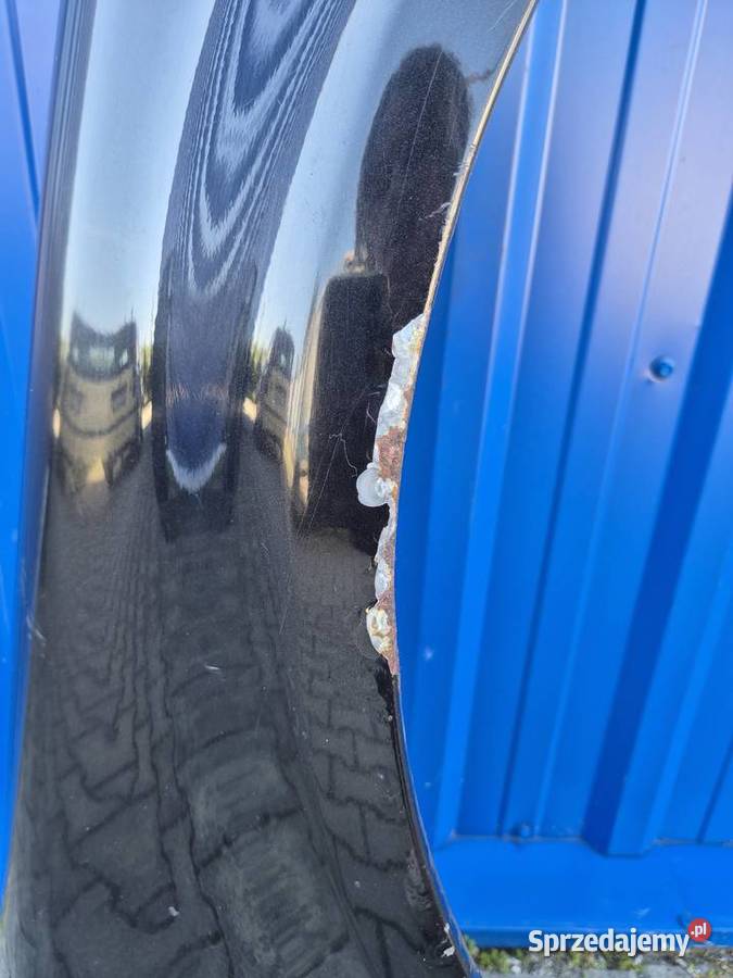 BŁOTNIK PRZÓD PRAWY VW PASSAT B5 FL LC9Z CZARNY