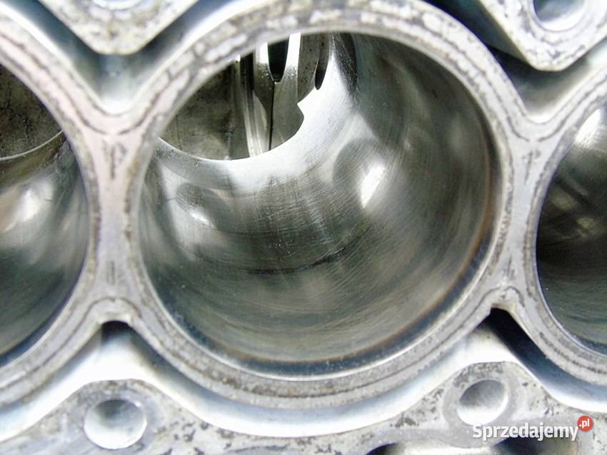 Blok silnika 16 HDI C4 C5 207 307 407 308 206 Sosnowiec sprzedam