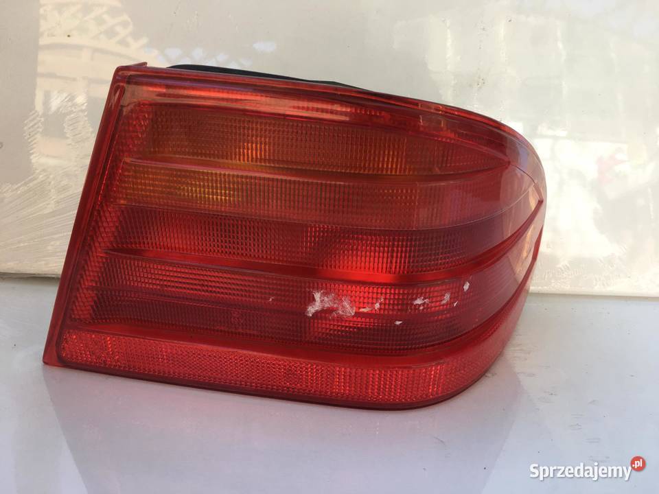 MERCEDES EKLASA W210 PRAWA LAMPA TYŁ SEDAN osobowe