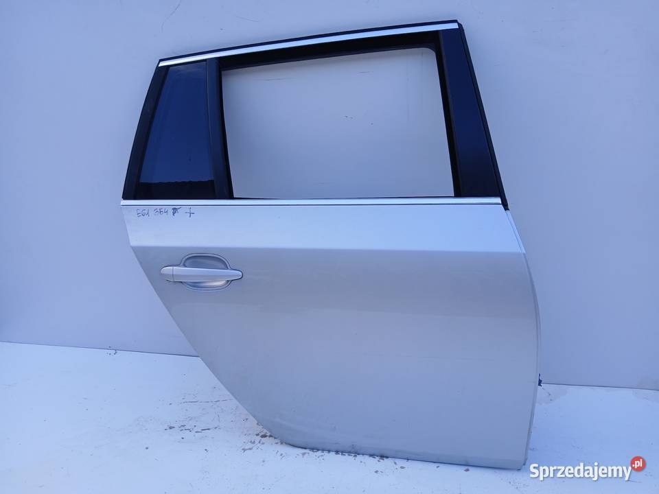 DRZWI PRAWE TYLNE TYŁ BMW E61 3547 TITANSILBER