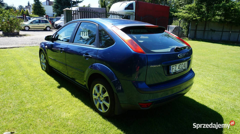 Ford Focus zarejestrowany ubezpieczony Gwarancja światła przeciwmgielne Zielona Góra