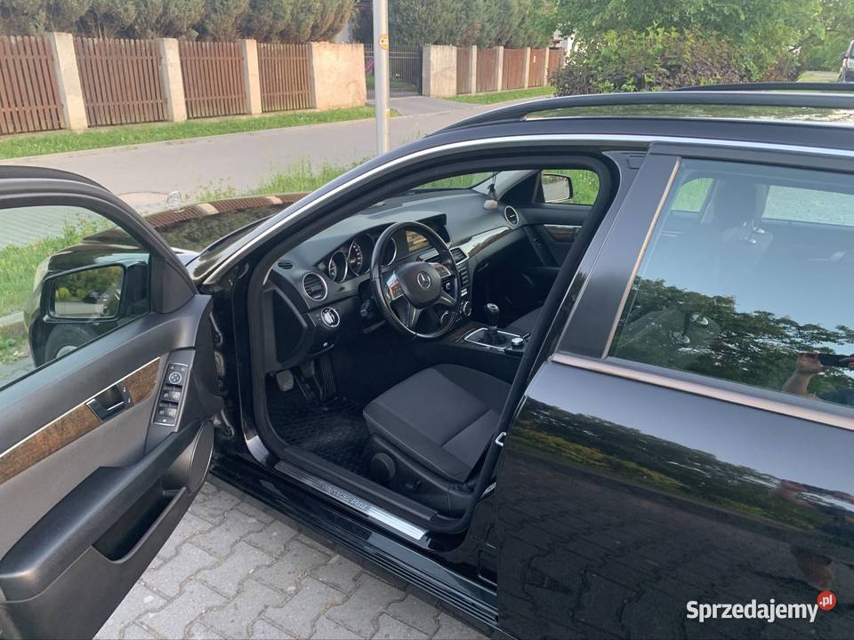 Mercedes c200 Prywatnie Zadbany klimatyzacja