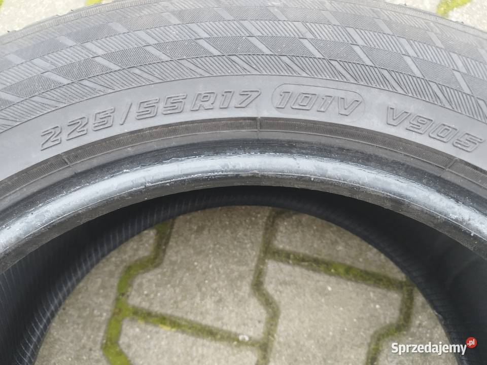 Opony zimowe Yokohama 225 55 R17 225