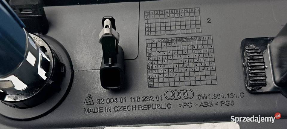 PRZYCISK AUDI A4 B9 QUATTRO 8W1864131C Pozostałe Lipno
