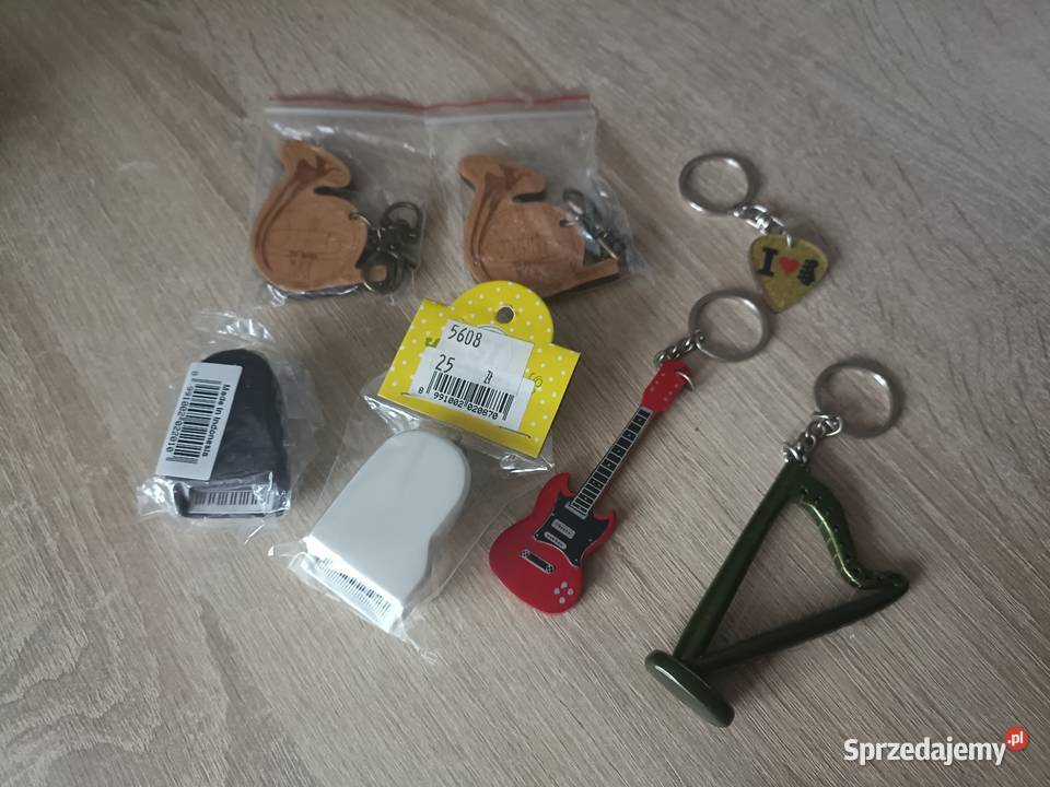 Zestaw 7 breloczków instrumenty Kwidzyn