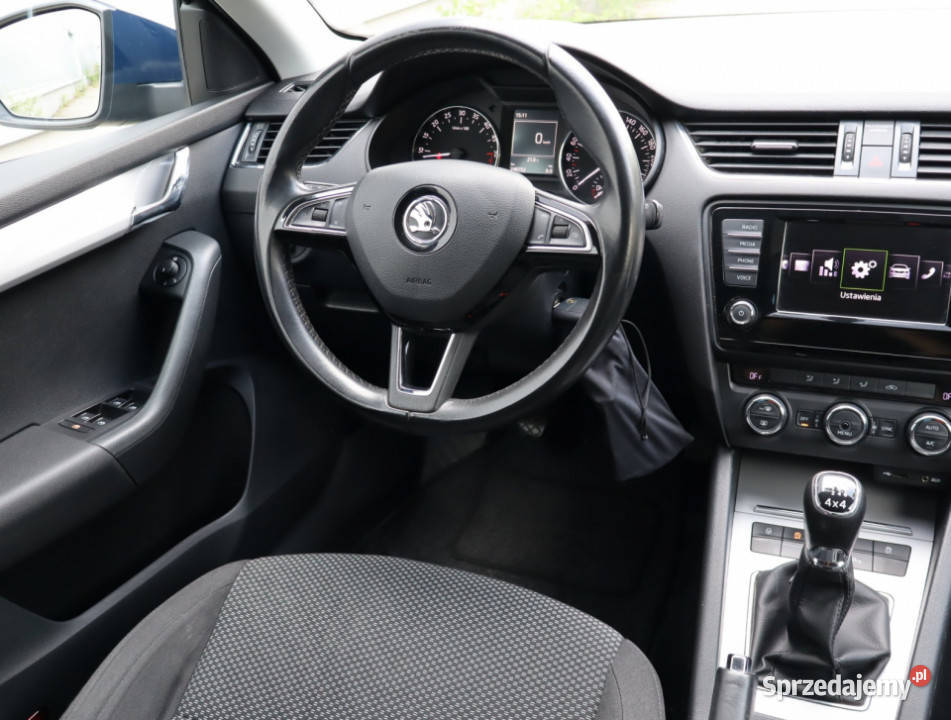 Skoda Octavia 20 TDI światła przeciwmgielne Octavia Piaseczno sprzedam