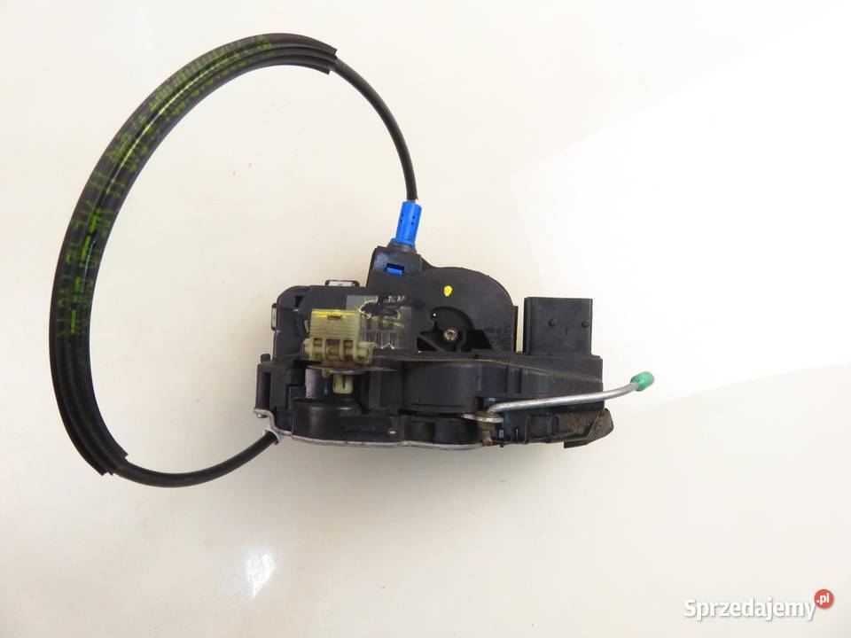 ZAMEK LEWY PRZEDNI OPEL ASTRA J 6 PIN