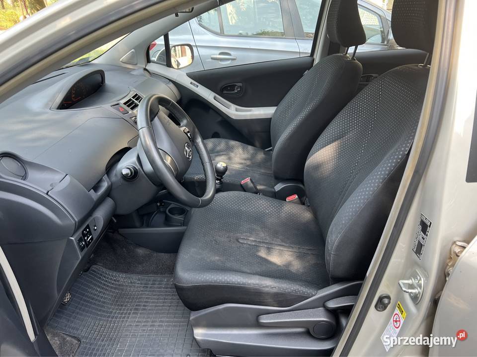 Toyota Yaris pierwszy właściciel kupowana w Zarejestrowany w Polsce