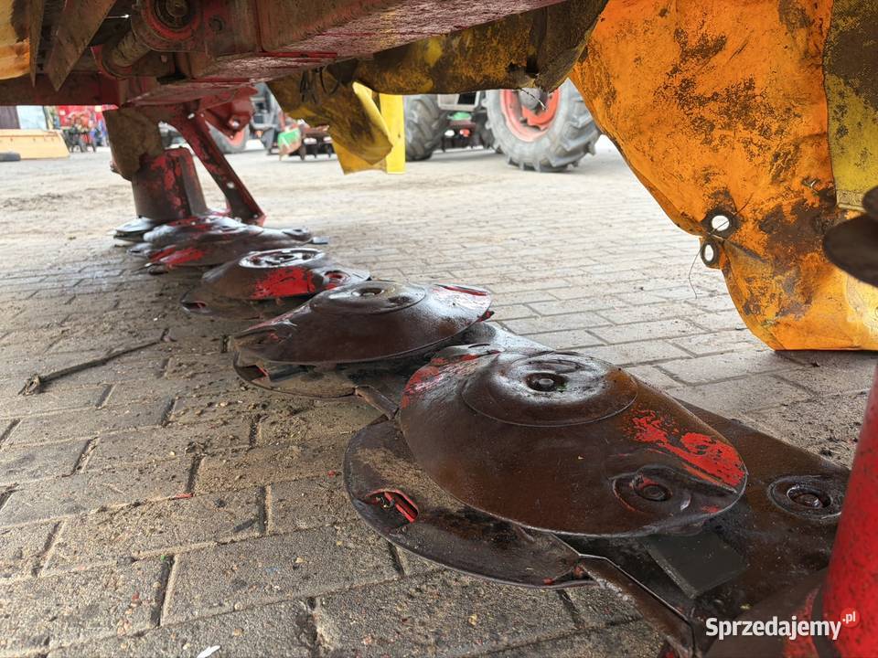 Kosiarka czołowa dyskowa Pottinger Nova Cat Myszyniec