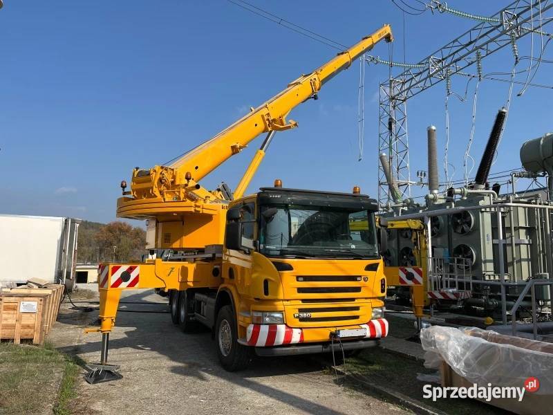 Dźwig Żurawi samojezdny Liebherr LTF1035 35t Warszawa