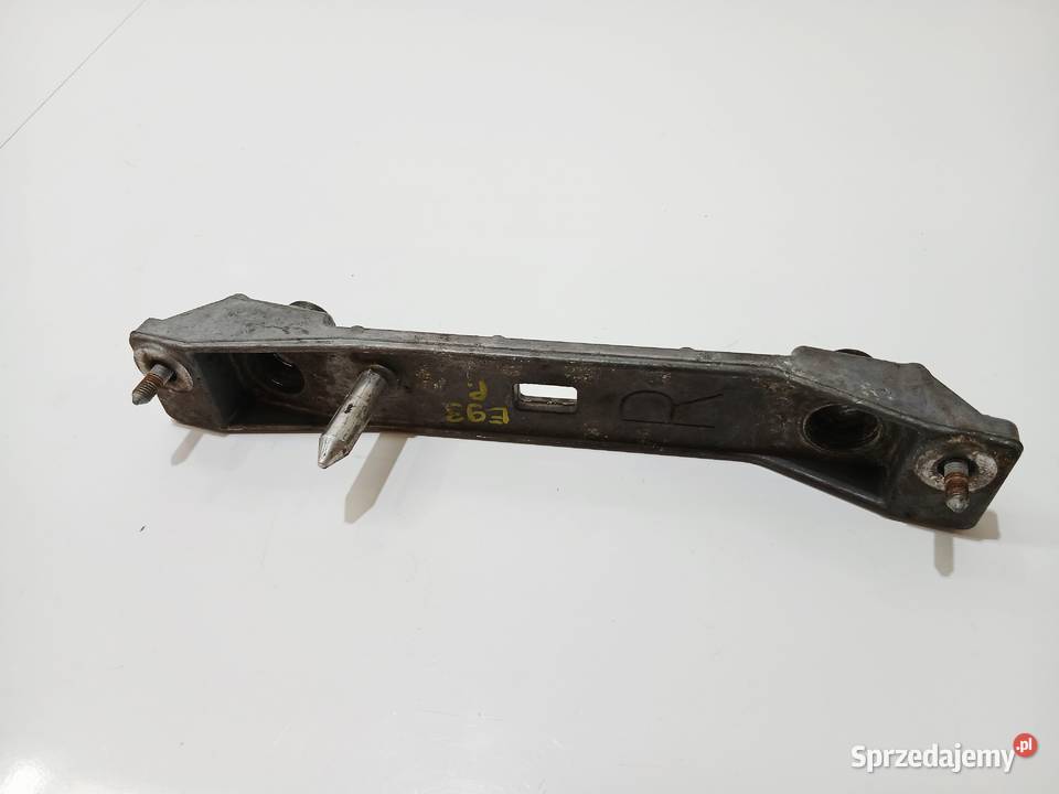 UCHWYT ŁOŻYSKA GŁÓWNEGO PRAWY BMW E93 7157264 Strzyżewice