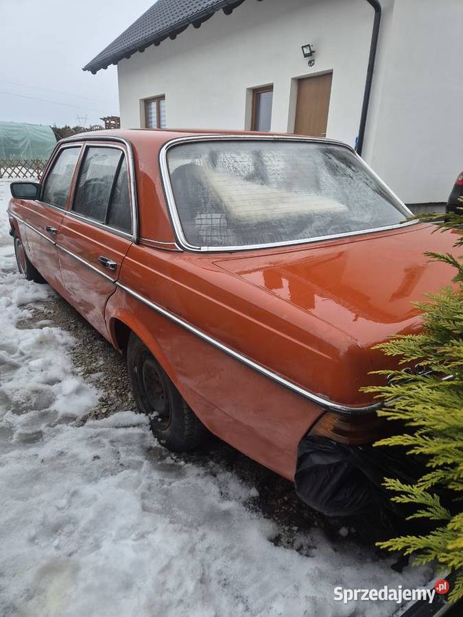 Mercedes w123 1977 manualna